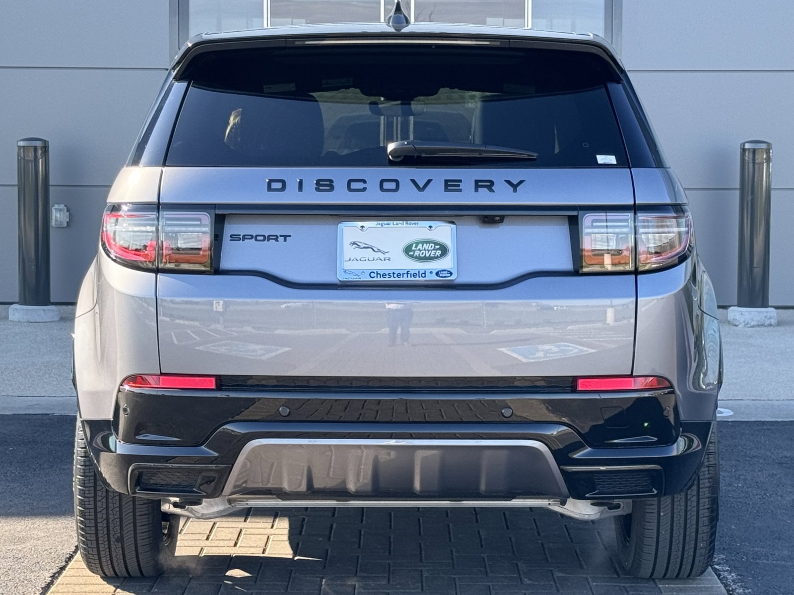 Used 2024 Land Rover Discovery Sport Dynamic SE AWD/4WD image 7