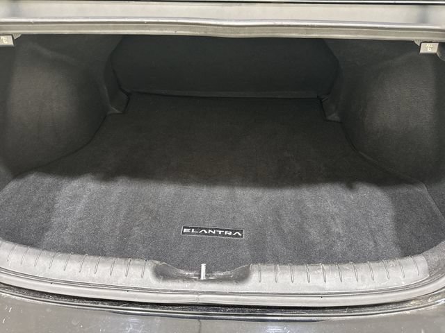 Used 2023 Hyundai Elantra SEL w/ Convenience Package FWD image 25