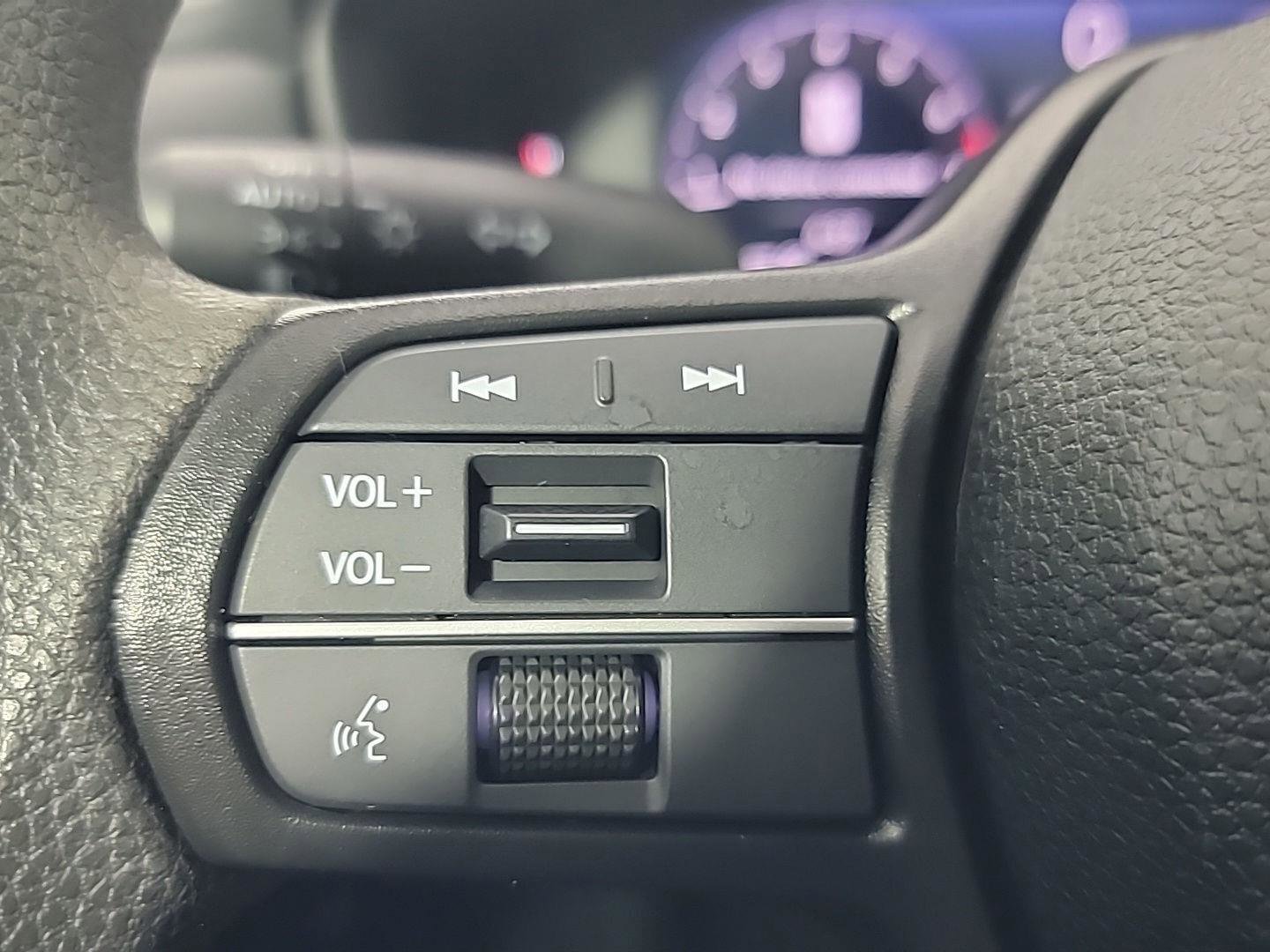 Certified 2025 Honda Accord SE image 27