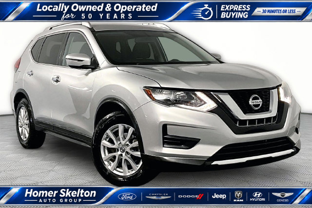 Used 2017 Nissan Rogue SV FWD image 1