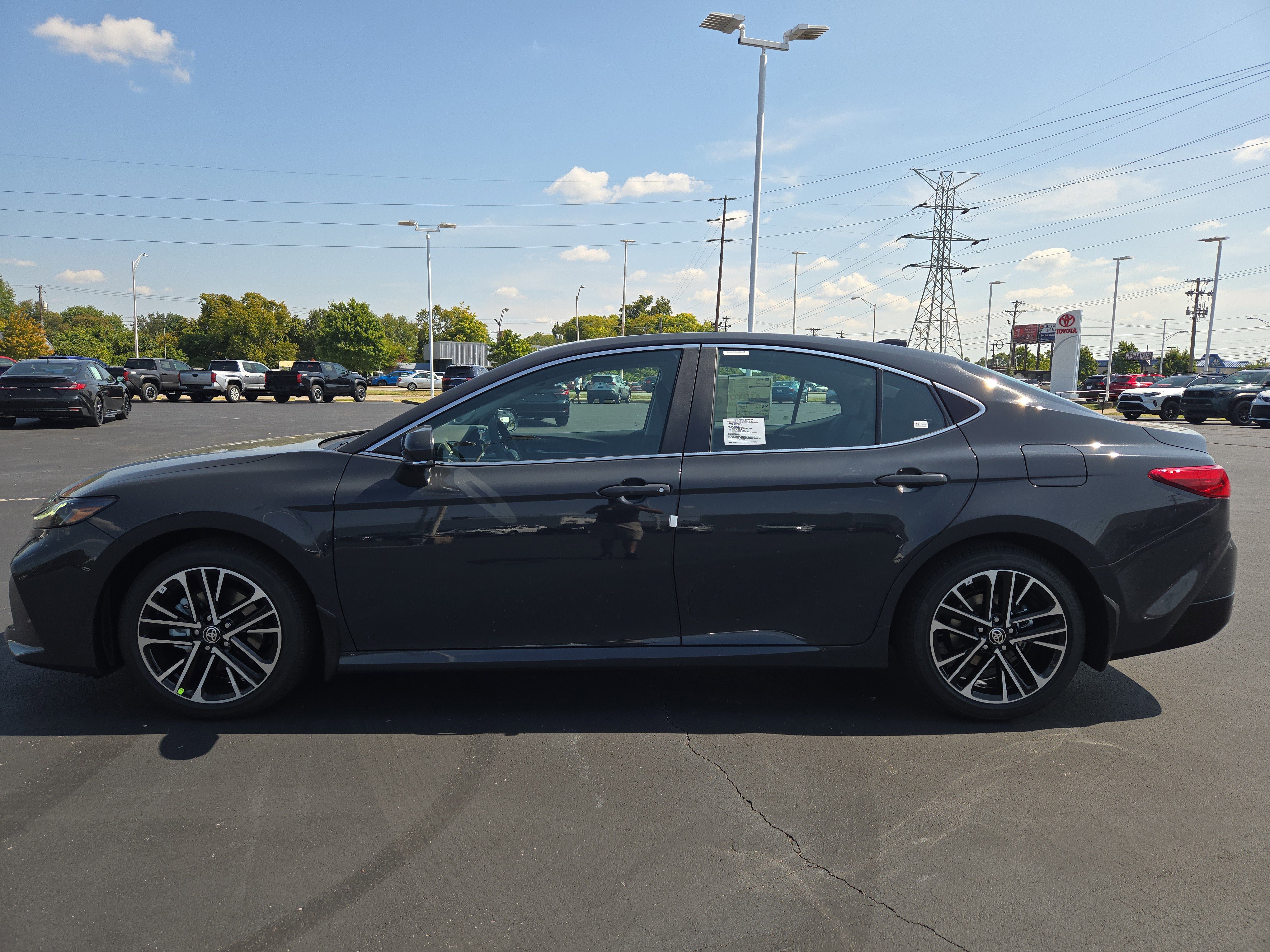New 2026 Toyota Camry XLE image 4