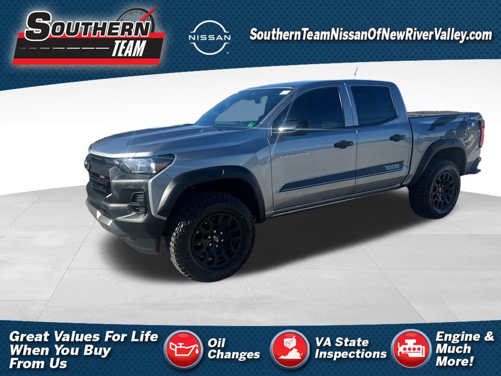 Used 2023 Chevrolet Colorado Trail Boss w/ Advanced Trailering Package image 1