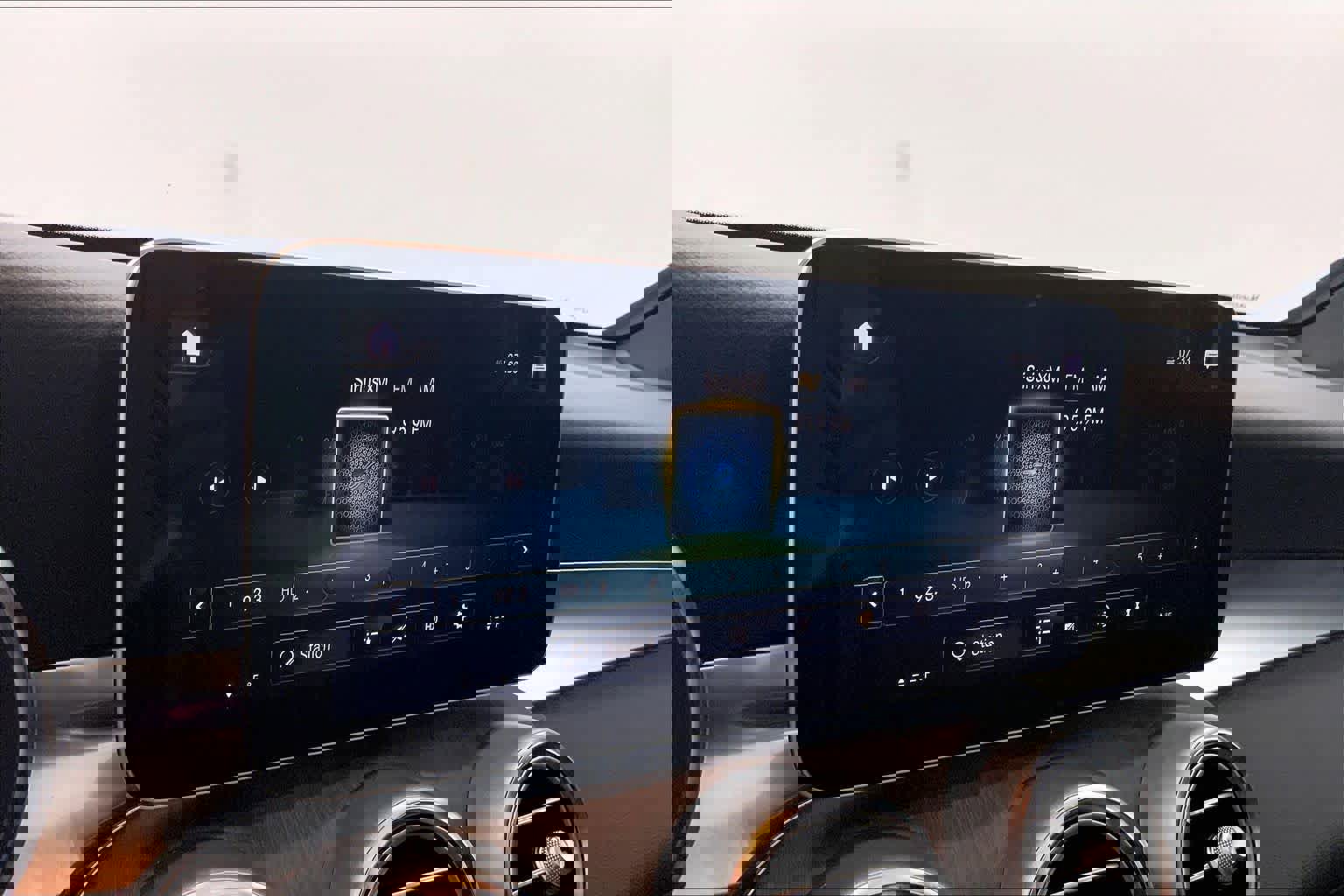 Certified 2022 Mercedes-Benz GLC 300 image 23