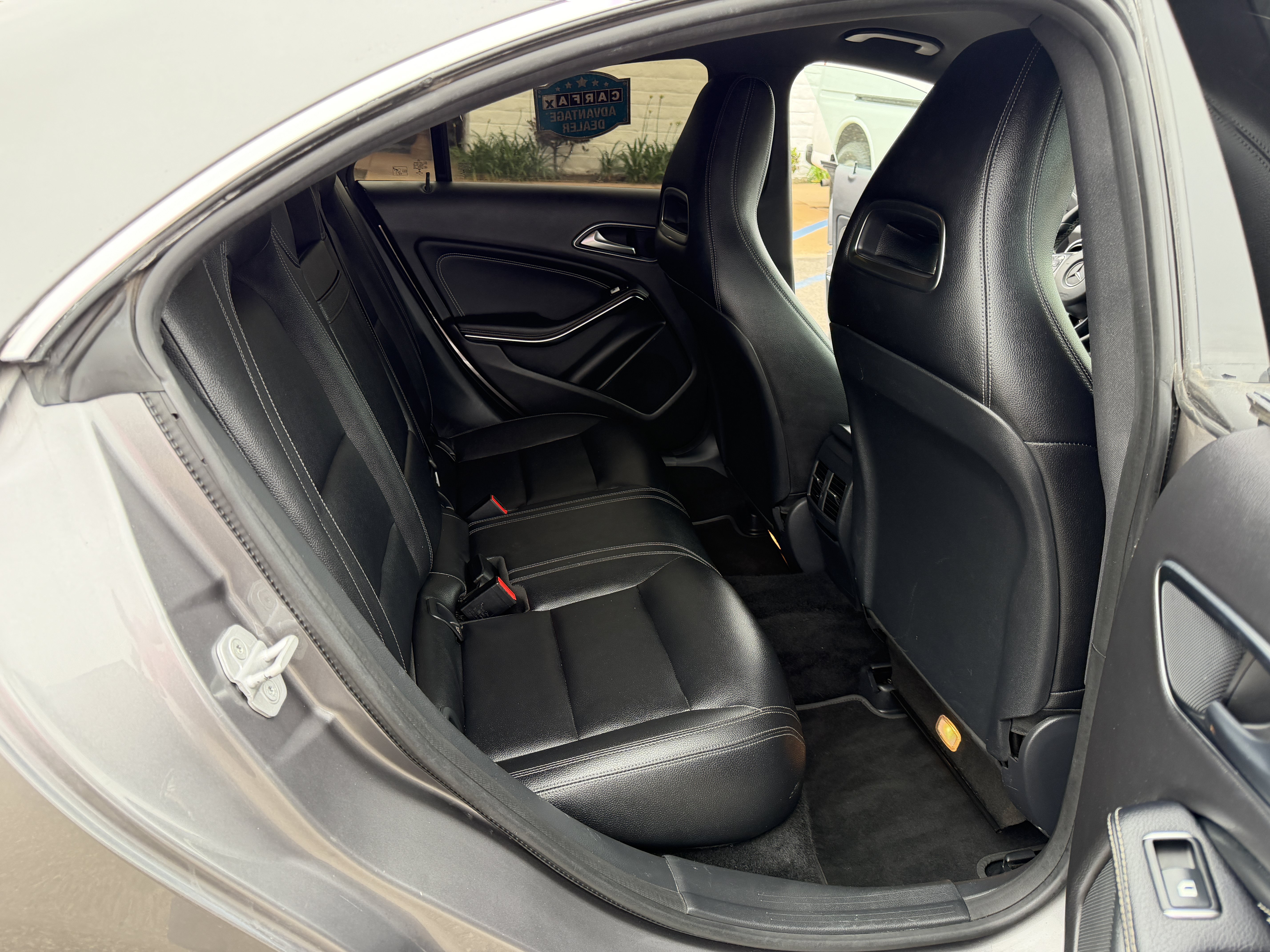 Used 2018 Mercedes-Benz CLA 250 image 11