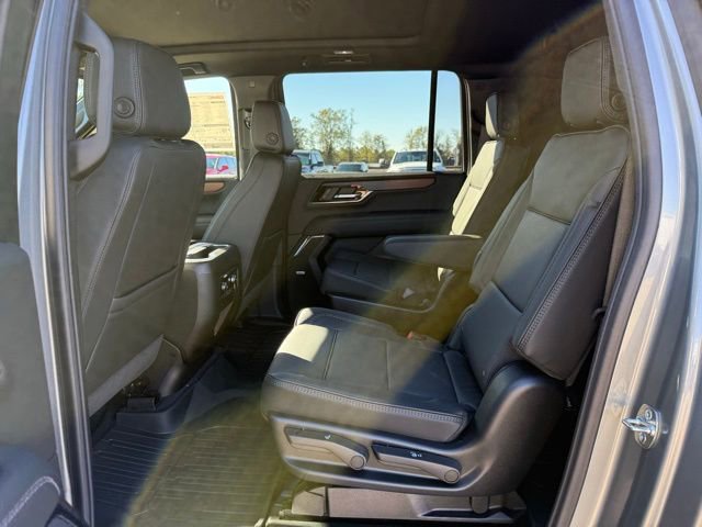 New 2026 GMC Yukon XL Denali w/ Sun & Power Step Package image 17