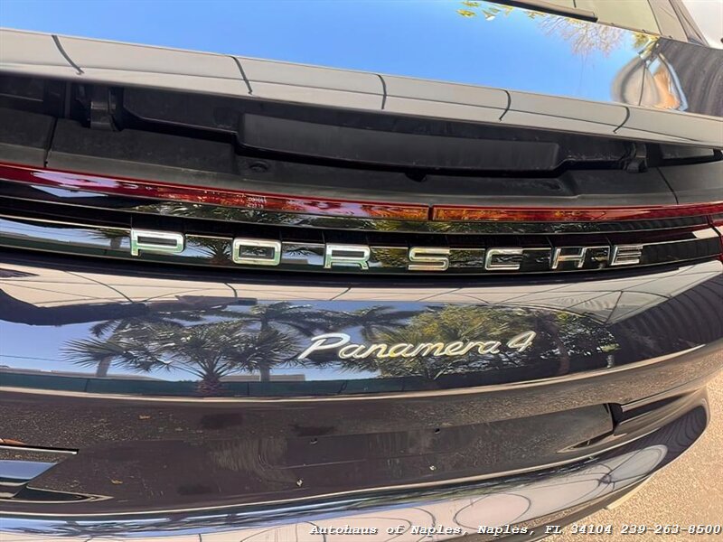 Used 2020 Porsche Panamera 4 AWD/4WD image 28