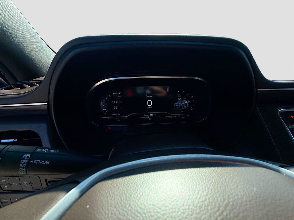 Used 2024 GMC Yukon SLT image 40