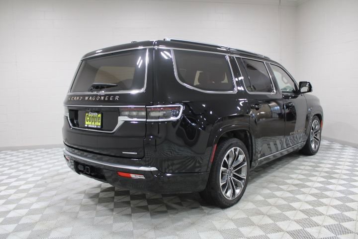 Used 2022 Jeep Grand Wagoneer Series III image 11