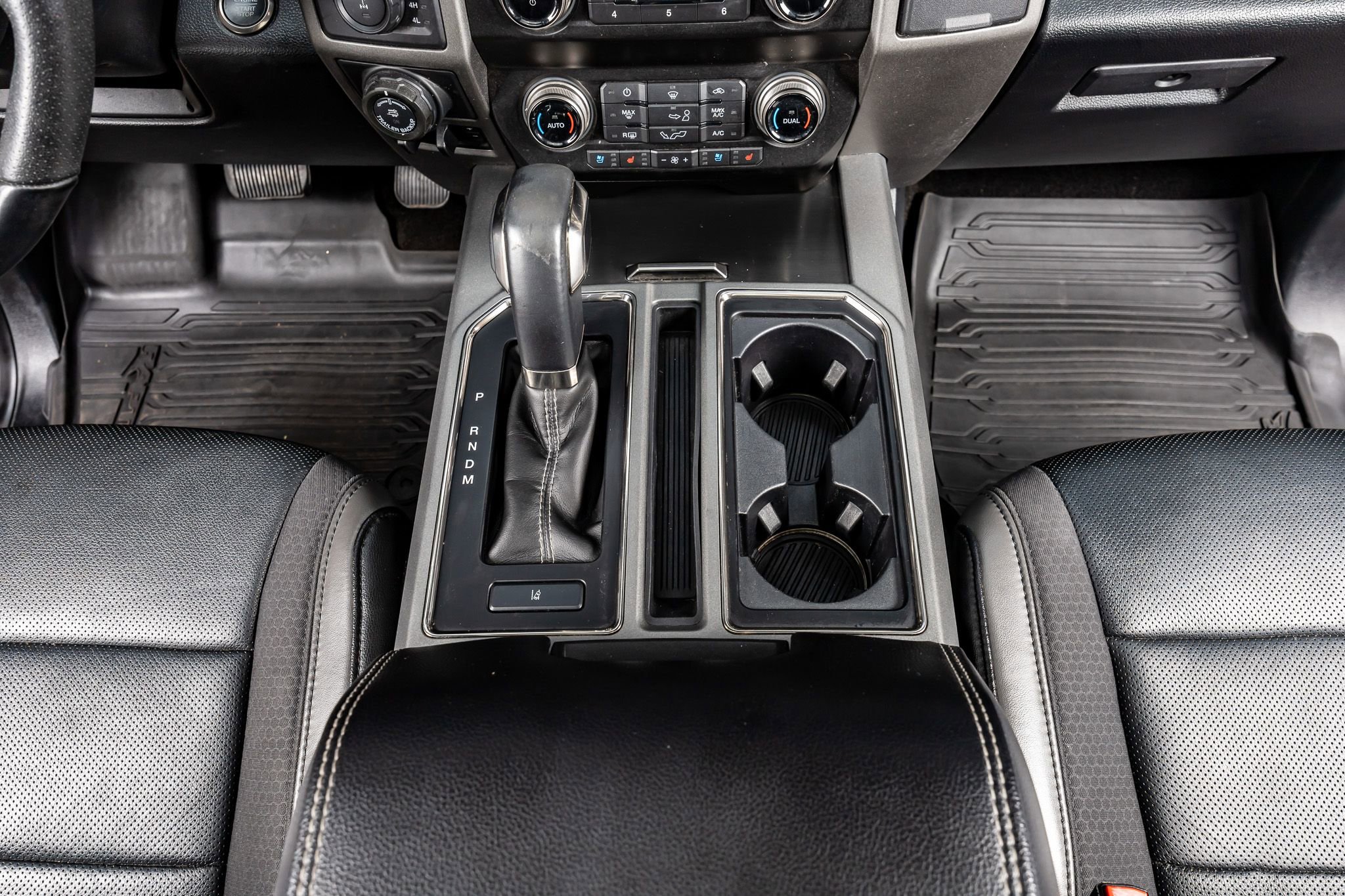 Used 2020 Ford F150 Raptor w/ Equipment Group 802A Luxury image 27