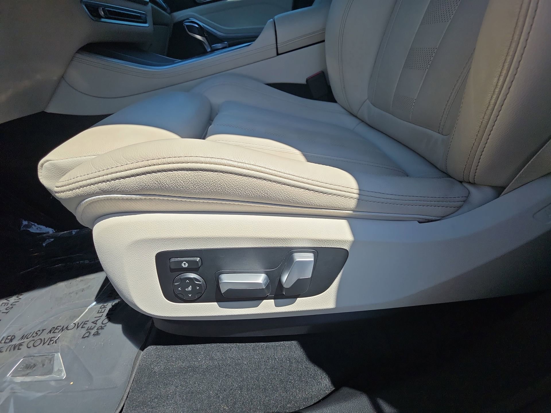 Used 2021 BMW X5 xDrive40i w/ Premium Package AWD/4WD image 28