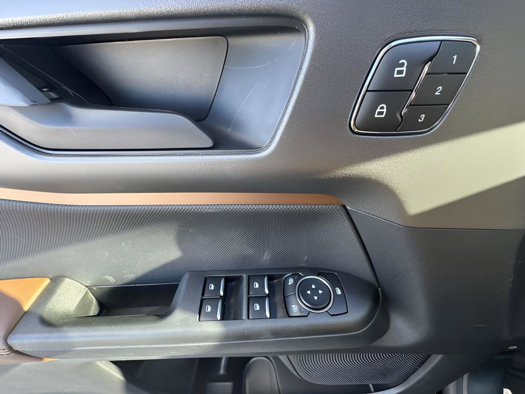 New 2025 Ford Bronco Sport Outer Banks w/ Outer Banks Tech Package+ AWD/4WD image 15