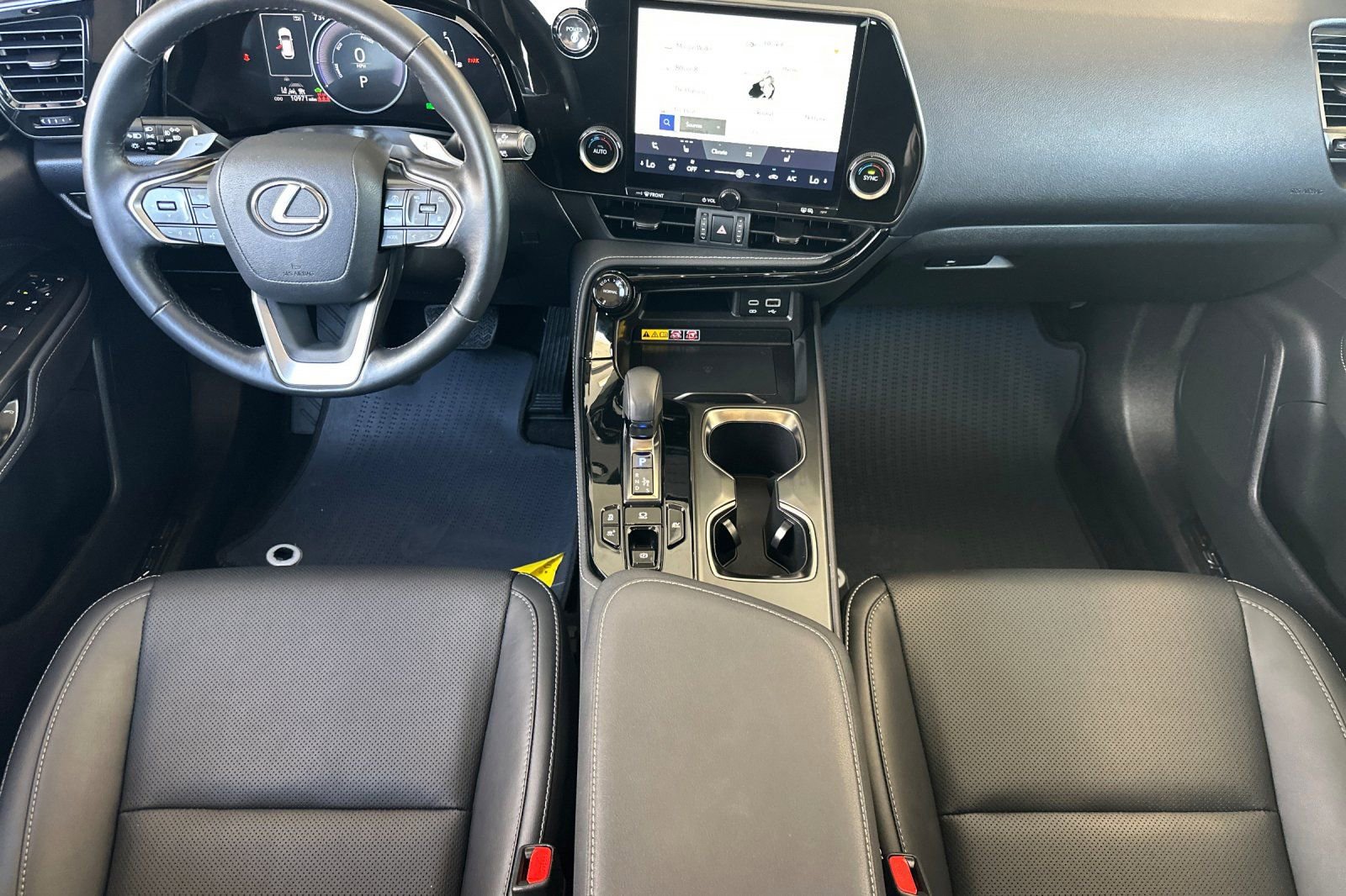 Used 2025 Lexus NX 350h AWD w/ Accessory Package (2T) image 10