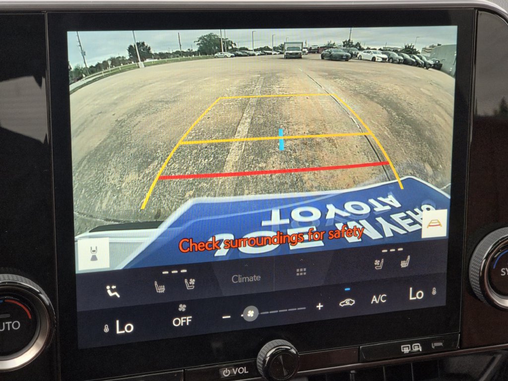 Used 2024 Lexus NX 250 FWD image 18