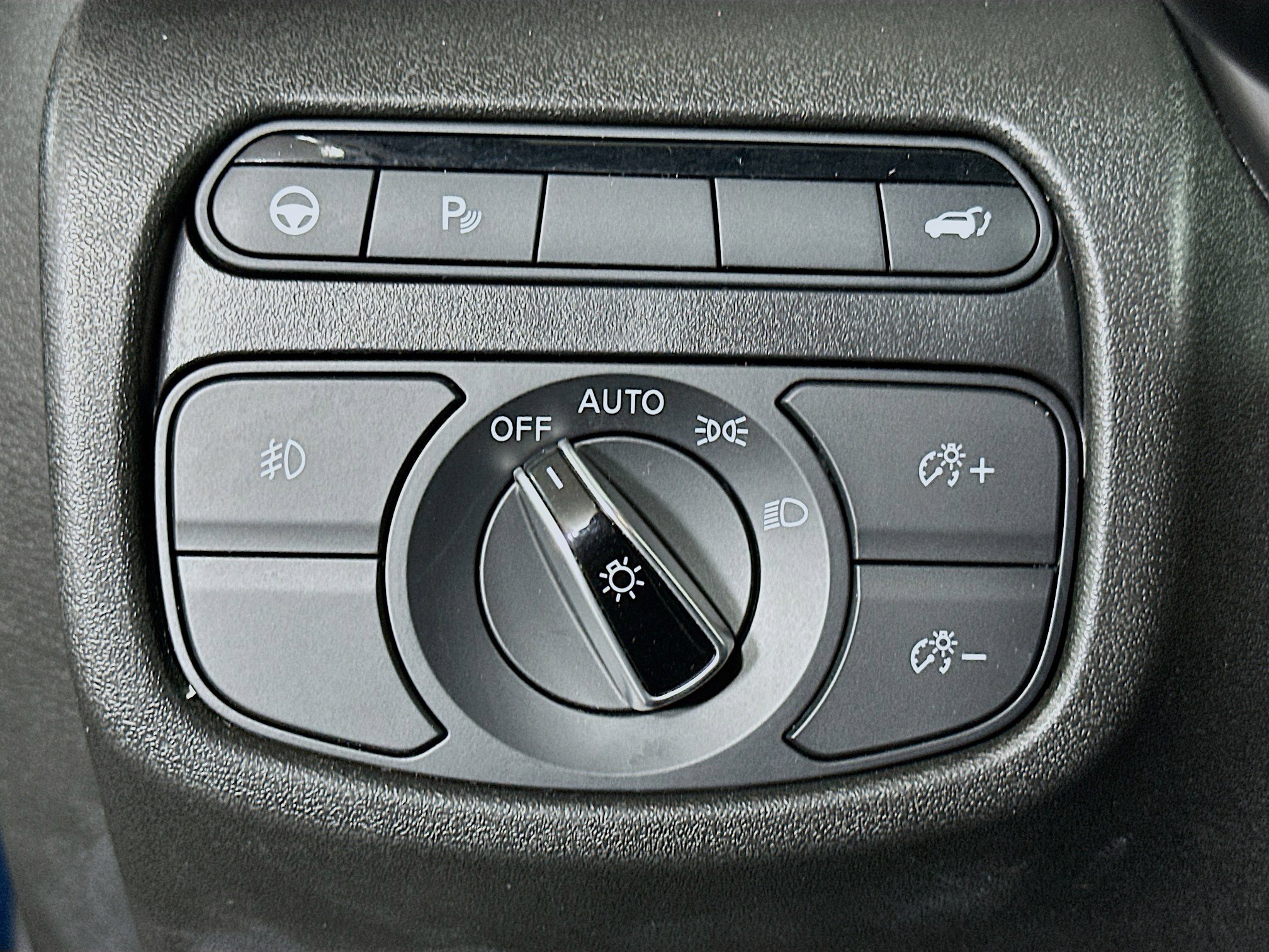 Used 2023 INFINITI QX50 Sport image 17