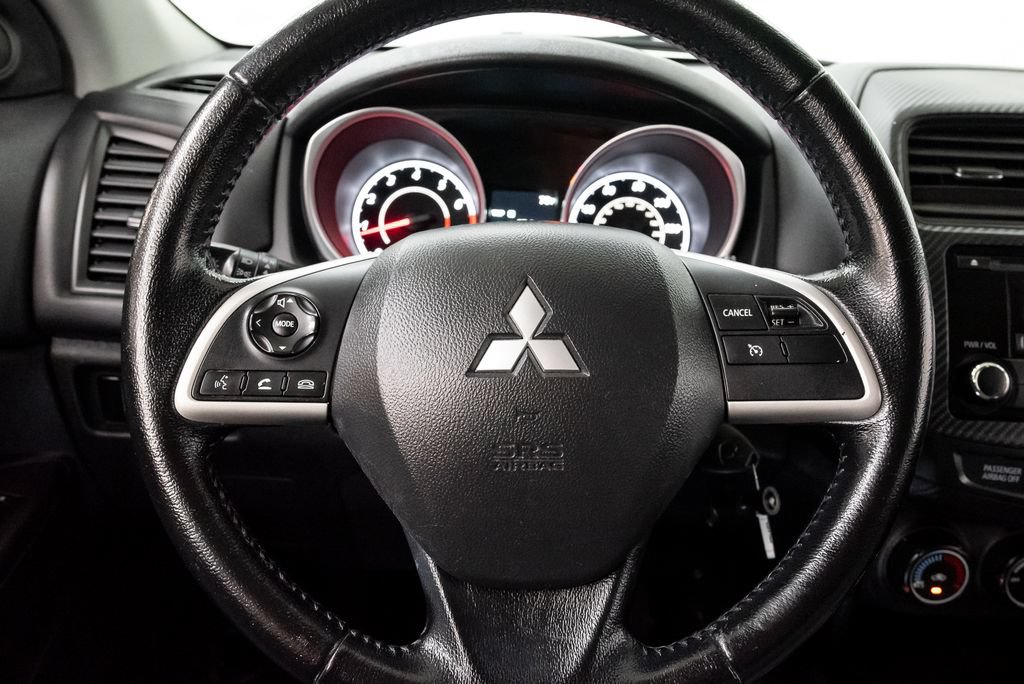 Used 2015 Mitsubishi Outlander Sport ES FWD image 13