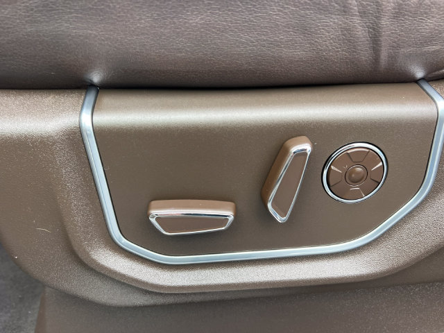 Certified 2019 Ford F350 Limited AWD/4WD image 15