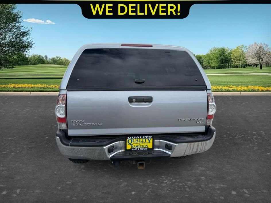 Used 2015 Toyota Tacoma PreRunner w/ TRD Off-Road Package RWD image 4