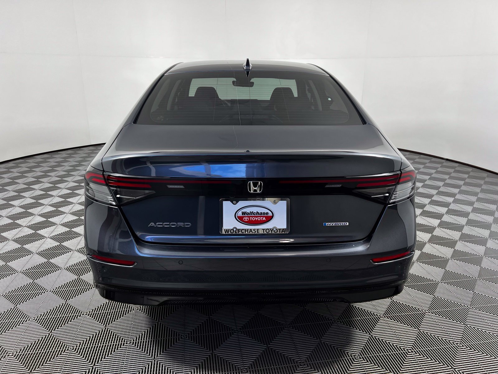 Used 2025 Honda Accord EX-L image 6