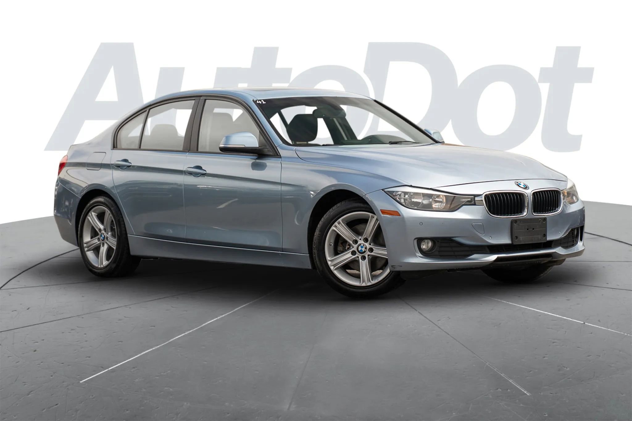 Used 2014 BMW 320i Sedan RWD image 1