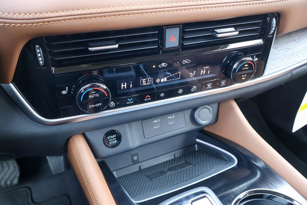 New 2026 Nissan Rogue Platinum image 13