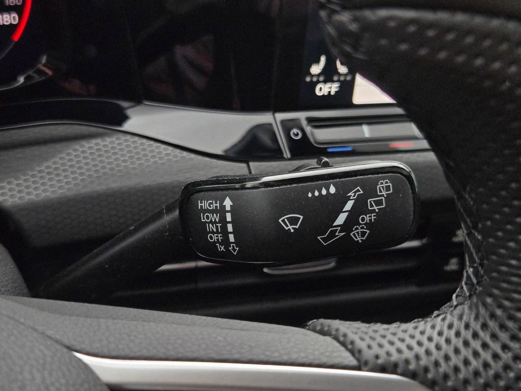 Used 2022 Volkswagen GTI SE image 24