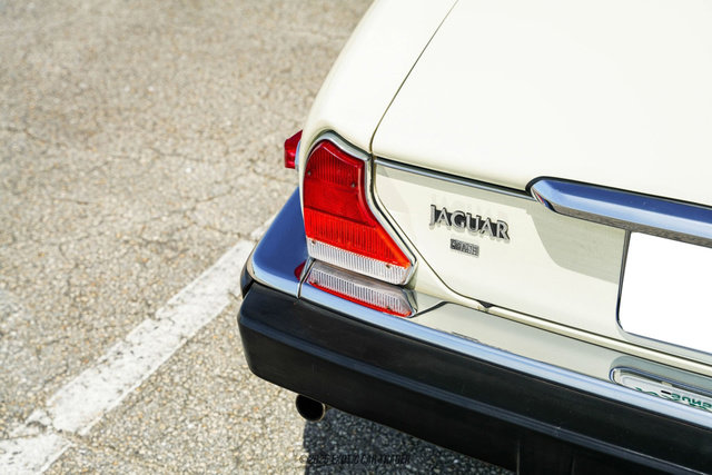 Used 1987 Jaguar XJ6 RWD image 68
