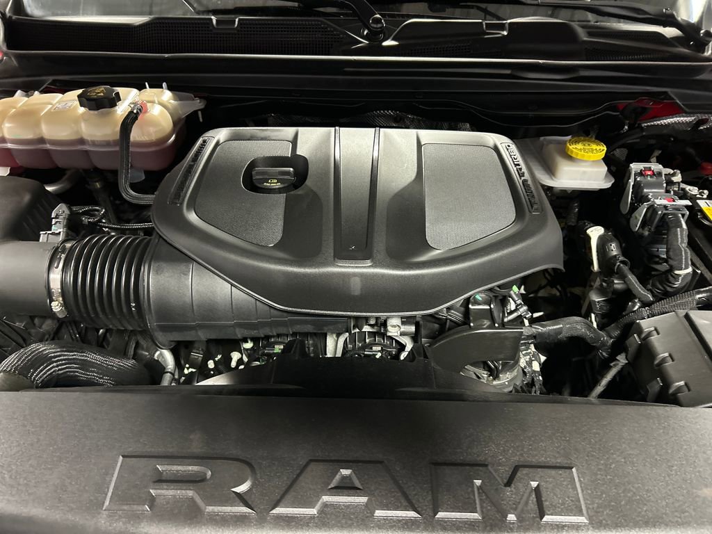 Used 2025 RAM 1500 Big Horn AWD/4WD image 26