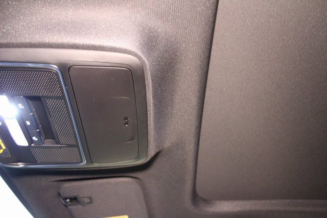 New 2026 Chevrolet Traverse RS w/ LPO, Floor Liner Package image 32