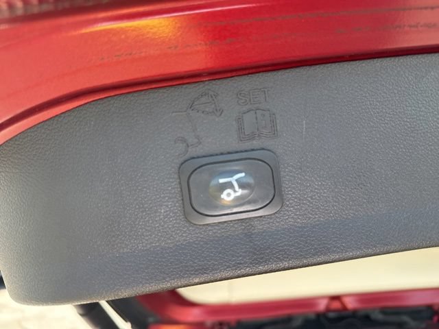 Used 2018 Ford Escape SEL AWD/4WD image 11