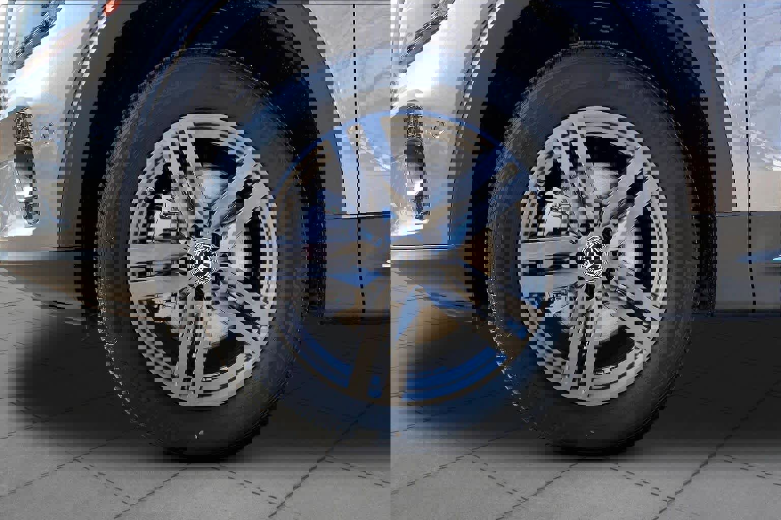 New 2026 Mercedes-Benz GLB 250 4MATIC image 15