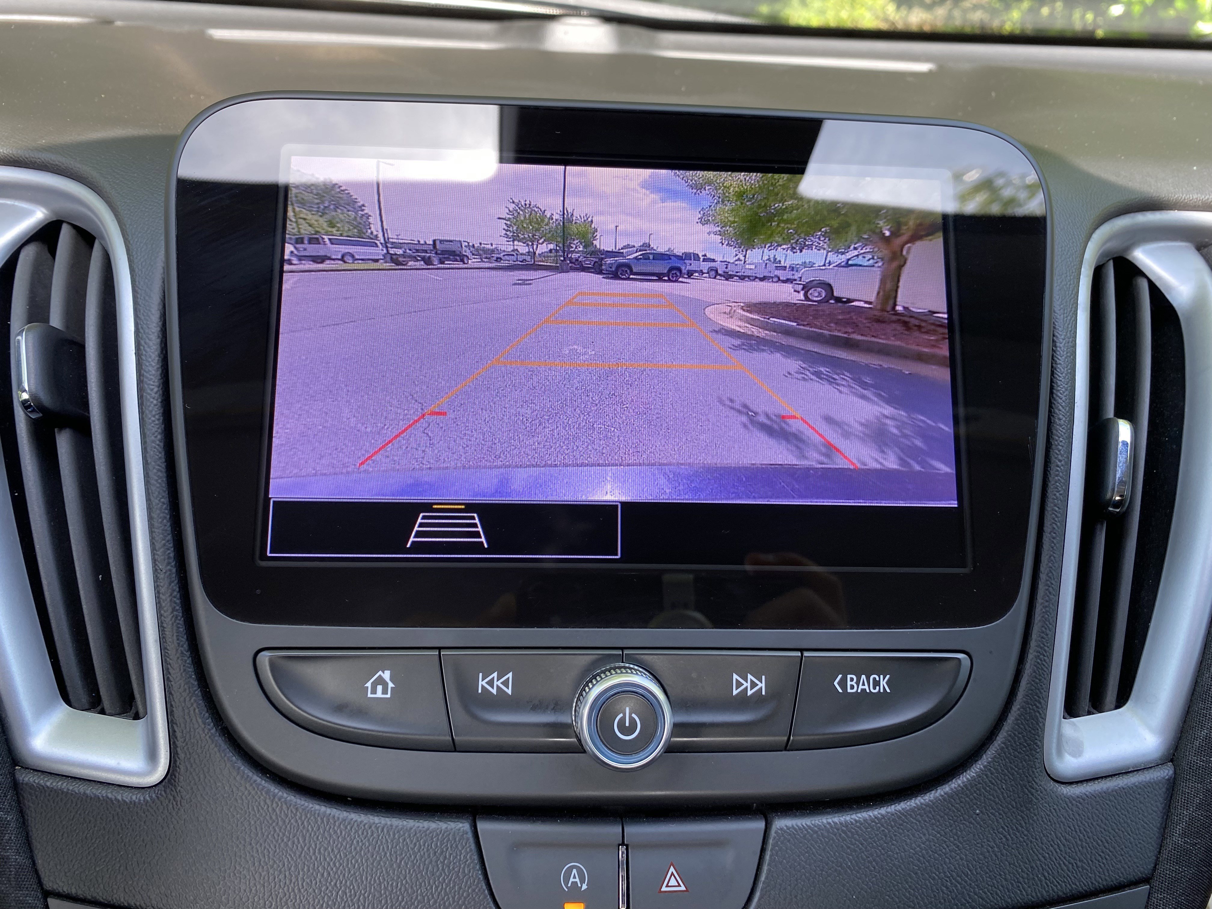 Used 2023 Chevrolet Malibu LT FWD image 26