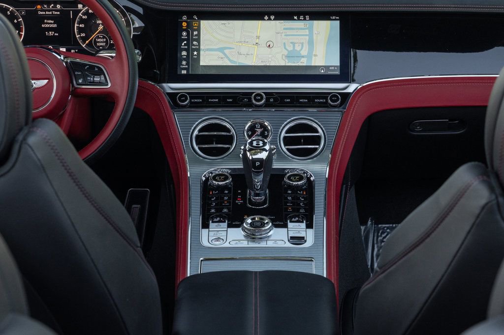 Used 2021 Bentley Continental GT AWD/4WD image 18