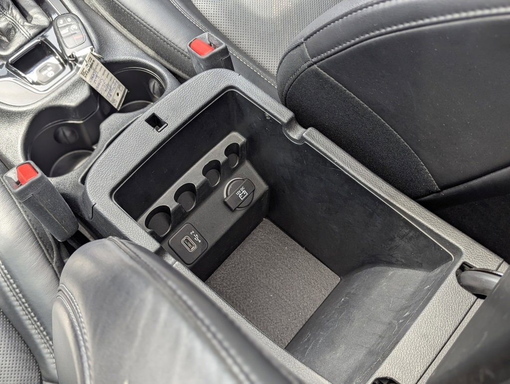 Used 2019 Jeep Cherokee Limited image 45