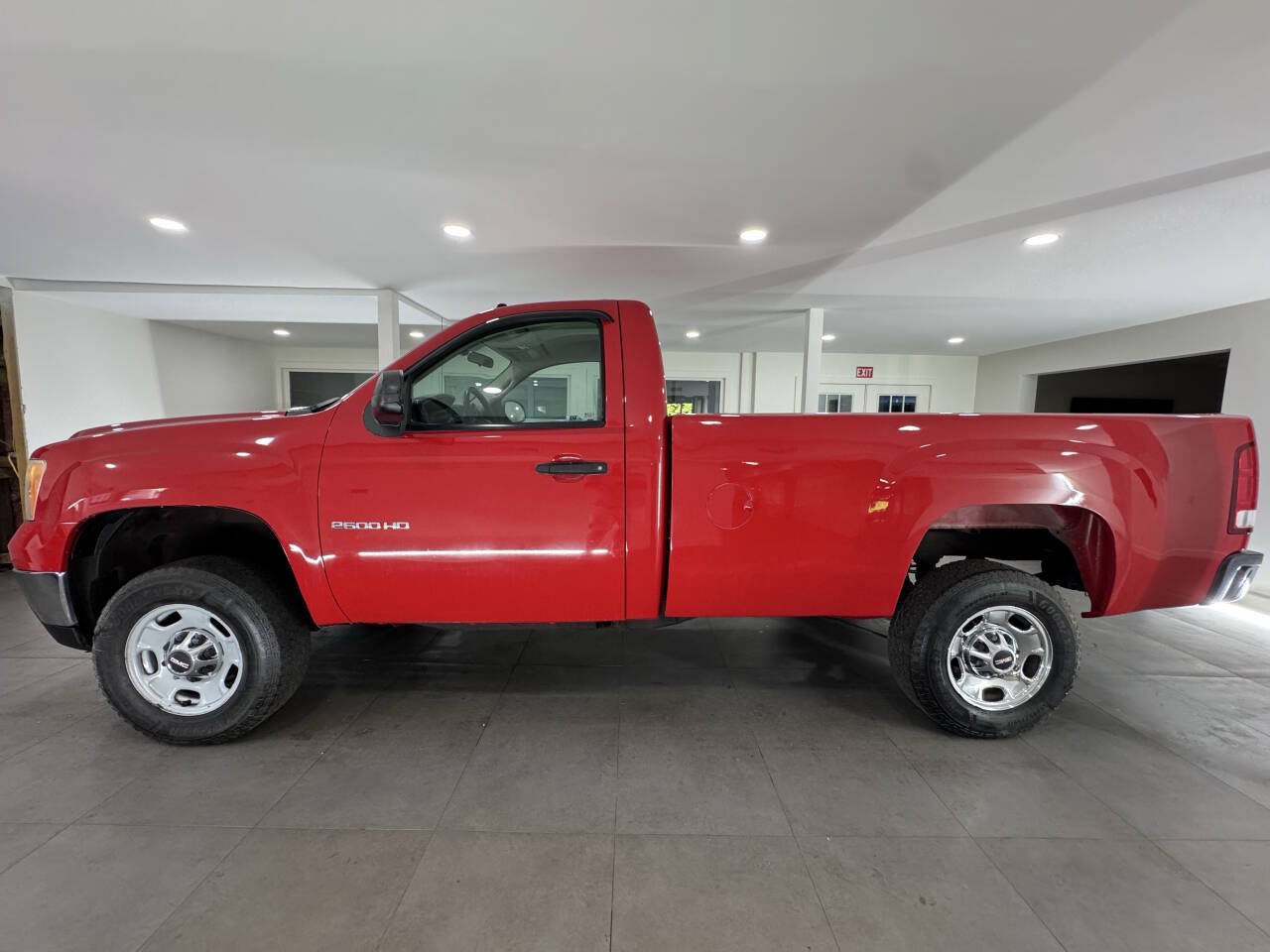 Used 2012 GMC Sierra 2500 W/T AWD/4WD image 3