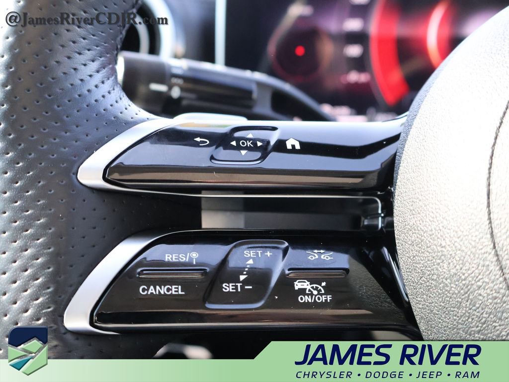 Used 2024 Mercedes-Benz C 300 4MATIC Sedan image 27