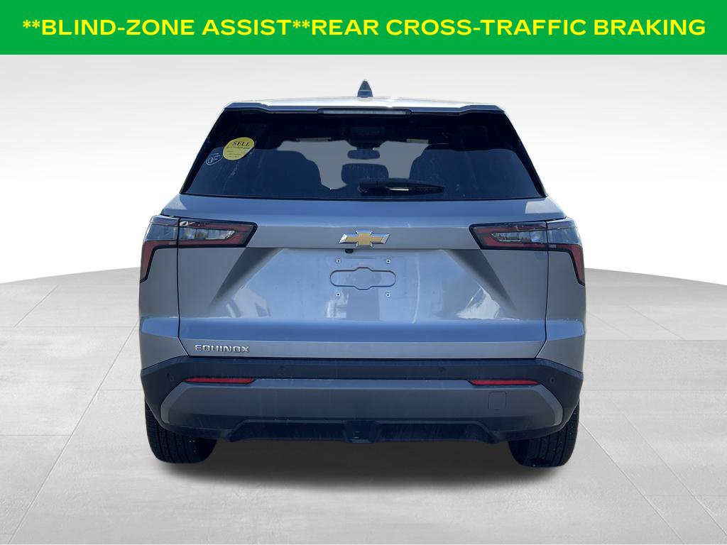 Used 2026 Chevrolet Equinox LT FWD image 10