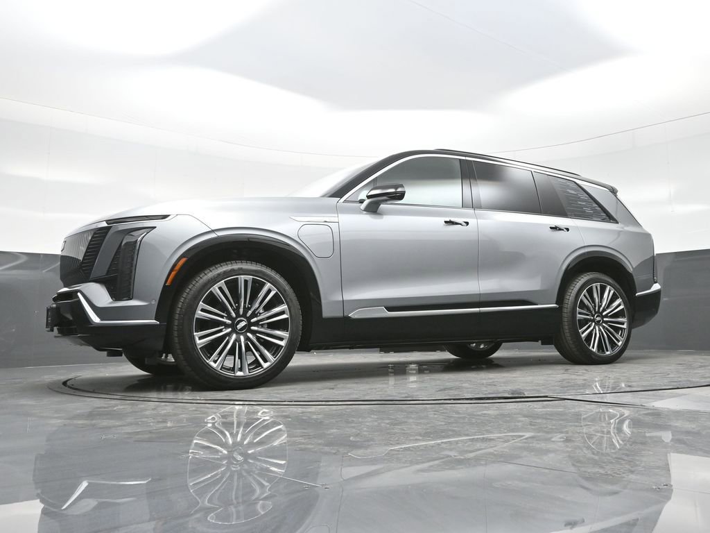 New 2026 Cadillac Vistiq Premium Luxury w/ LPO, Floor Liner Package AWD/4WD image 20