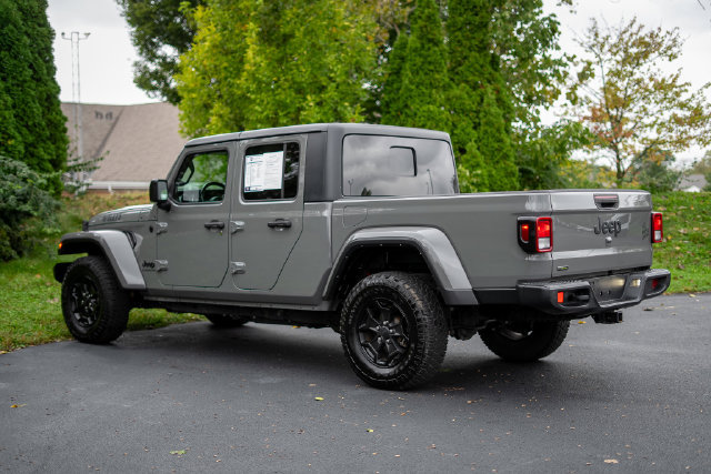 Used 2021 Jeep Gladiator Sport AWD/4WD image 8