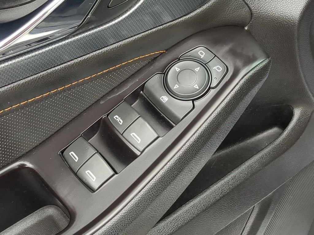 Used 2019 Chevrolet Traverse Premier w/ Redline Edition FWD image 27