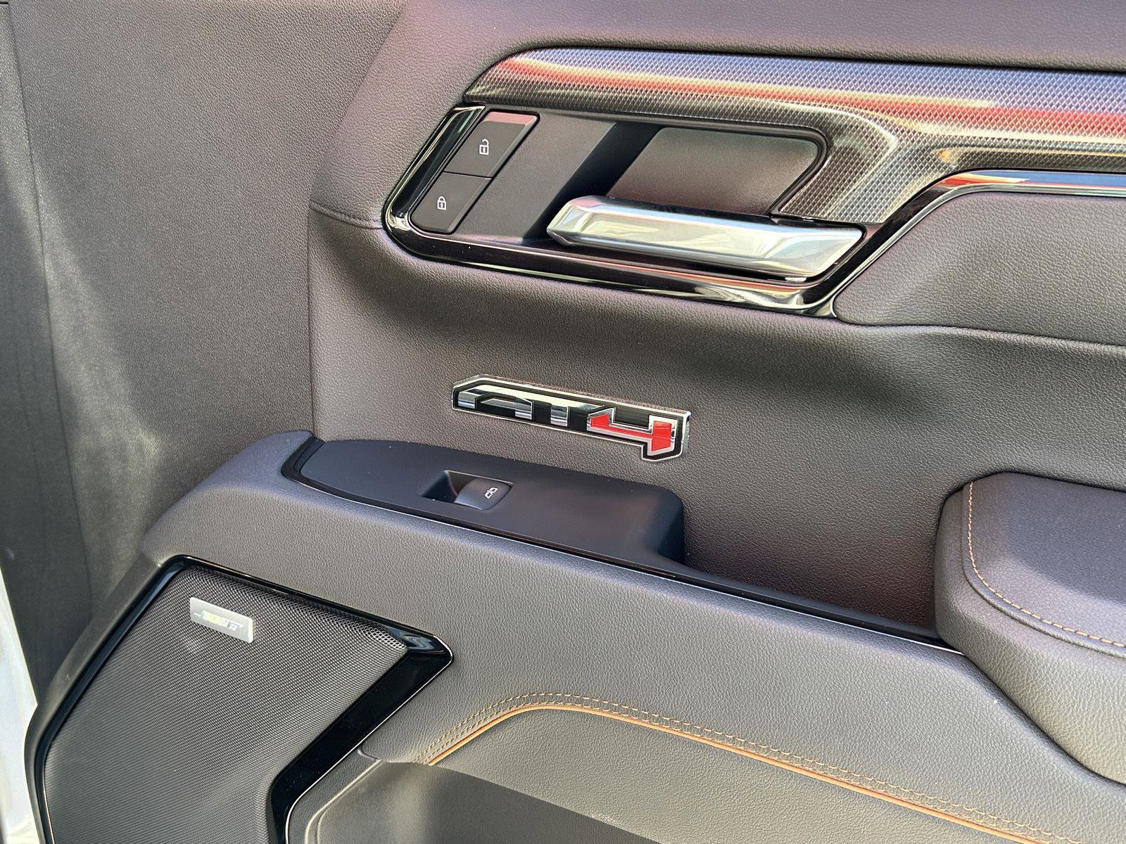 Used 2025 GMC Sierra 1500 AT4 w/ AT4 Premium Package image 16
