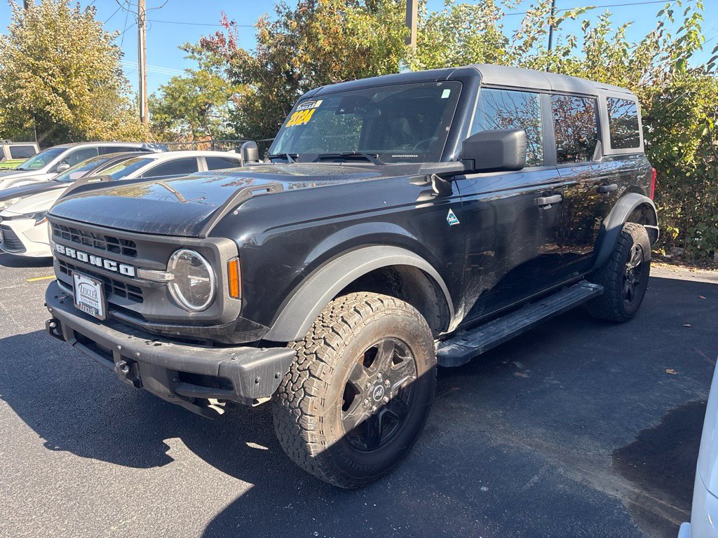 Used 2024 Ford Bronco Black Diamond AWD/4WD image 6
