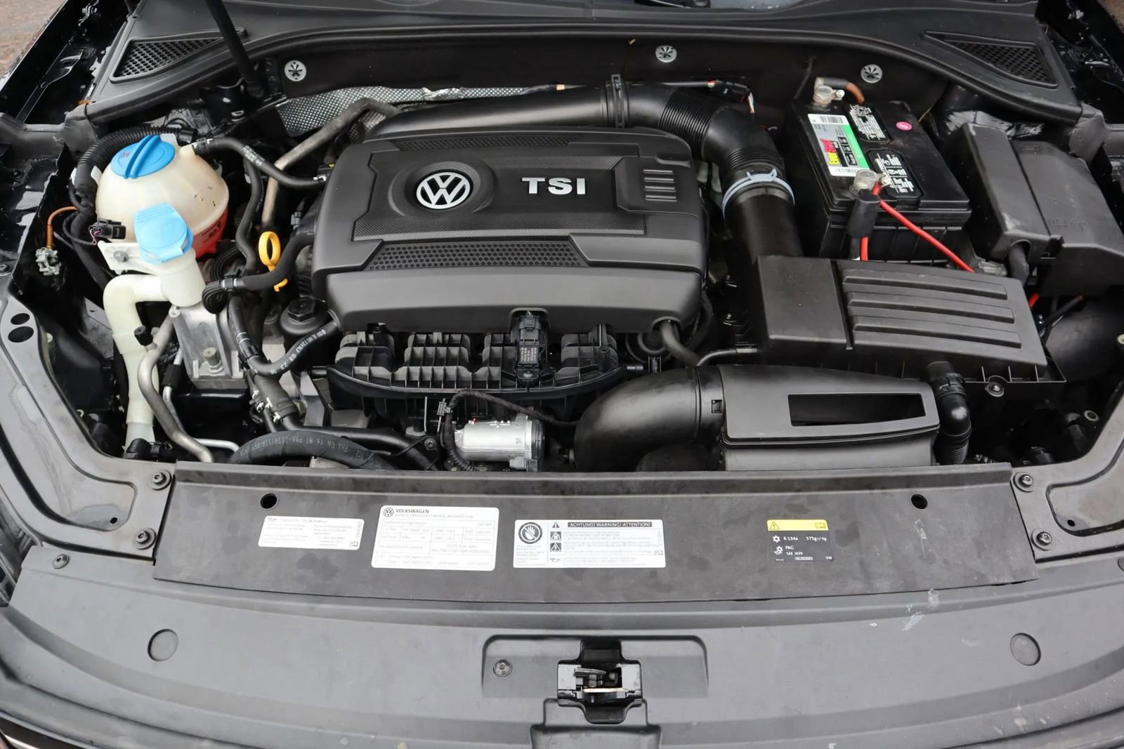 Used 2017 Volkswagen Passat 1.8T S image 26