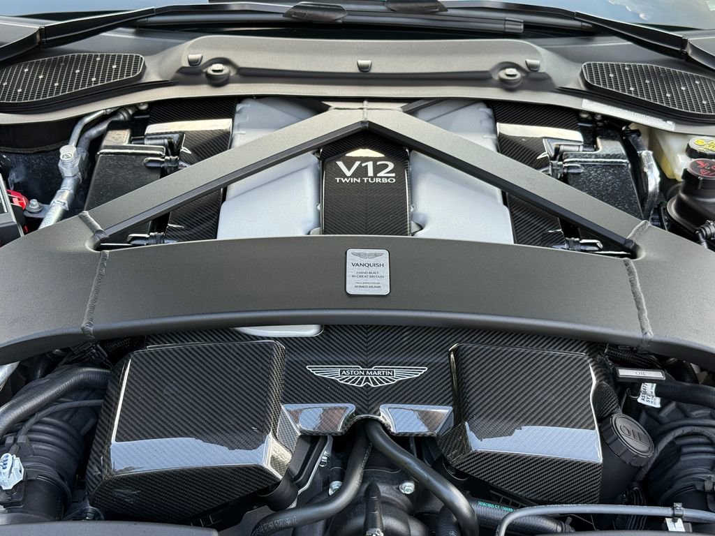 New 2025 Aston Martin Vanquish image 48