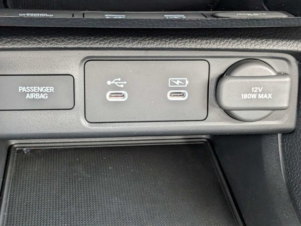 Used 2025 Honda Civic Sport image 21