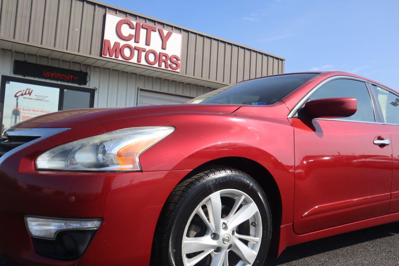 Used 2015 Nissan Altima 2.5 SV FWD image 24