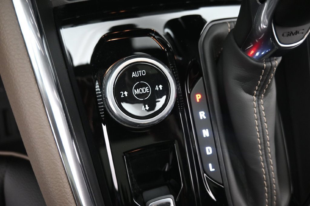 New 2026 GMC Canyon Denali AWD/4WD image 22