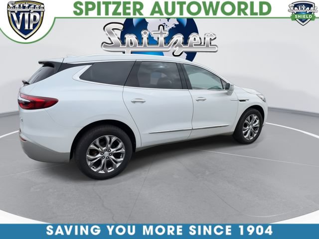 Used 2018 Buick Enclave Avenir w/ Avenir Technology Package AWD/4WD image 9