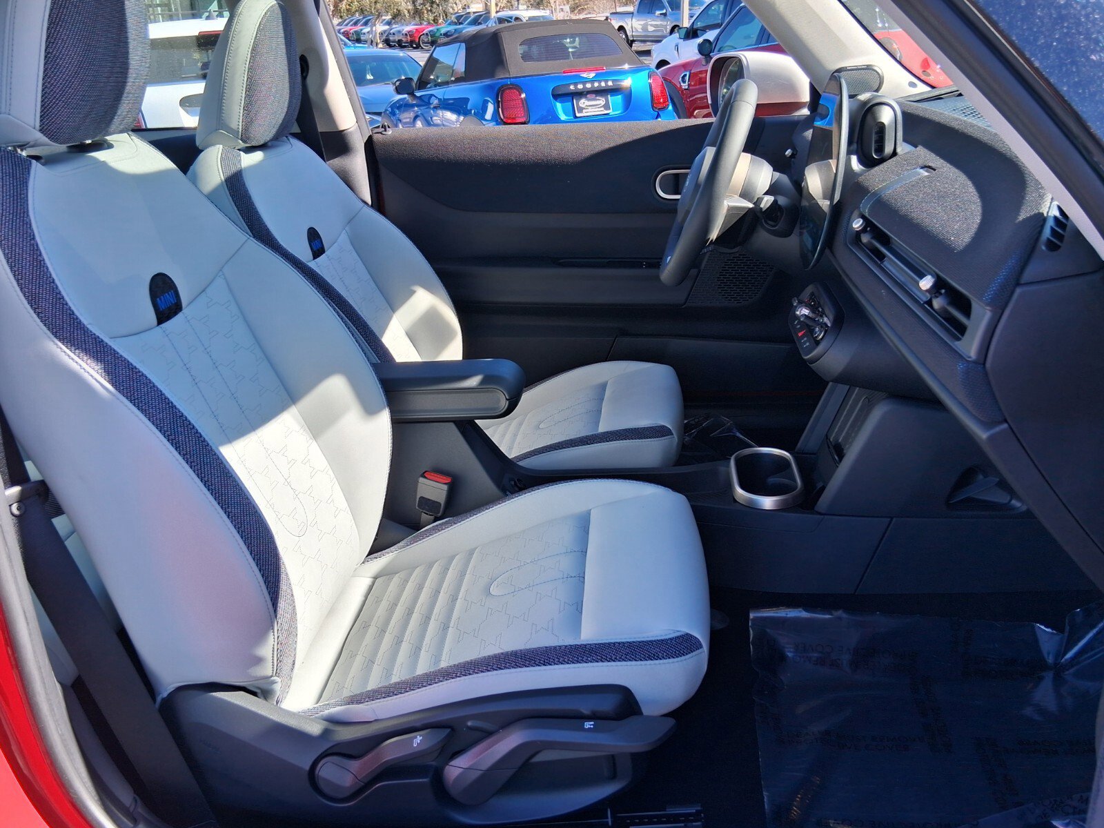 Used 2025 MINI Cooper S image 15