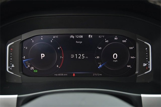 Used 2023 Volkswagen Atlas SE w/ Panoramic Sunroof Package image 12