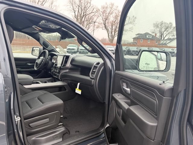 New 2026 RAM 1500 Express AWD/4WD image 22